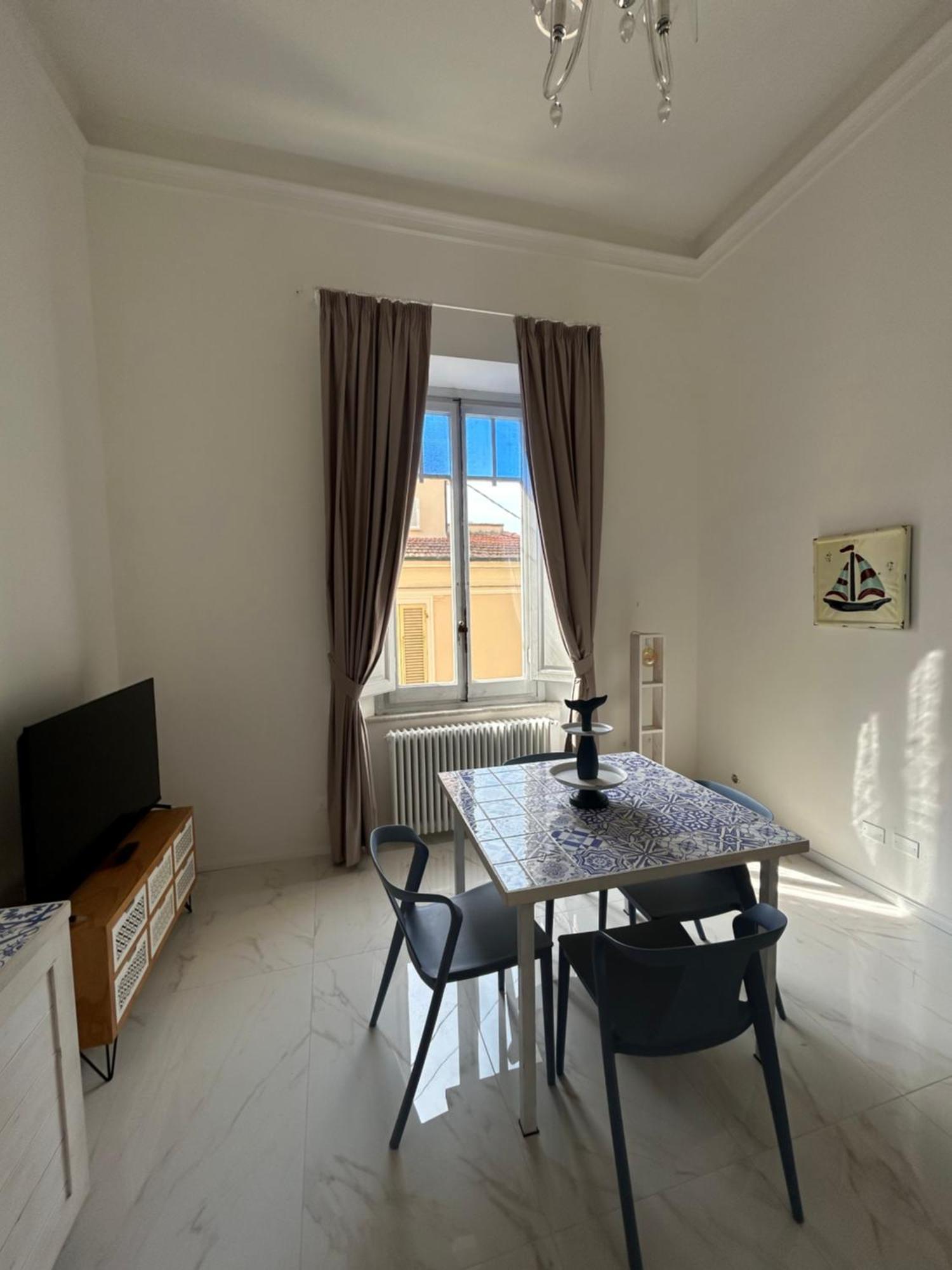 Allegra Viareggio Appartamento & Affittacamere Guest House Kültér fotó